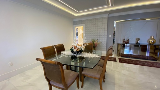 Apartamento de 4 quartos, 196m² no bairro Meia Praia, em Itapema | Eu Corretor
