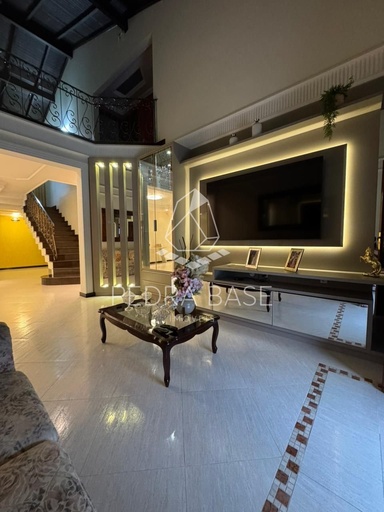 Casa de 5 quartos, 950m² no bairro Centro, em Angelina | Eu Corretor