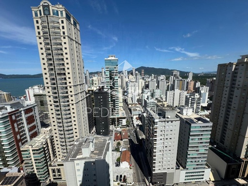 Apartamento de 4 quartos, 206m² no bairro Meia Praia, em Itapema | Eu Corretor