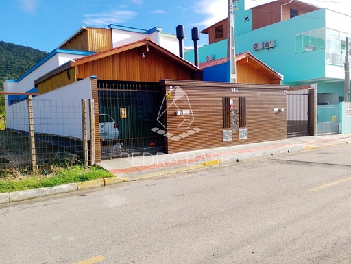 Sobrado de 2 quartos, 75m² no bairro Morretes, em Itapema | Eu Corretor