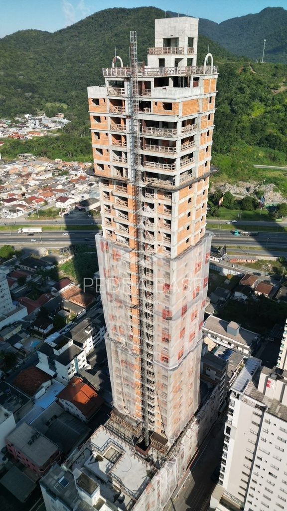 image_re_17257151.jpg