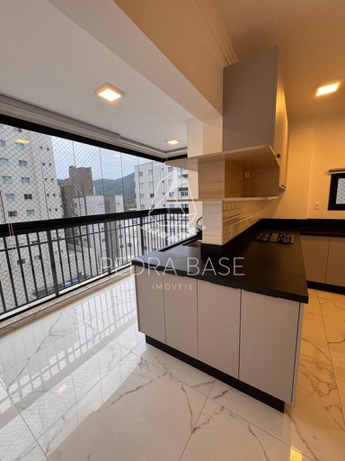 Apartamento de 3 quartos, 117m² no bairro Centro, em Itapema | Eu Corretor