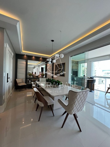Apartamento de 4 quartos, 186m² no bairro Meia Praia, em Itapema | Eu Corretor