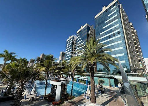 Apartamento de 4 quartos, 352m² no bairro Centro, em Itapema | Eu Corretor
