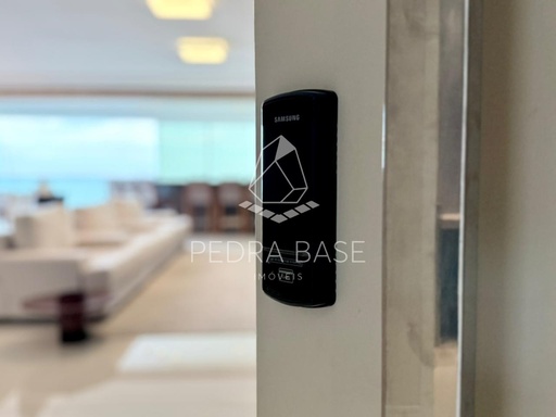 Apartamento de 4 quartos, 200m² no bairro Meia Praia, em Itapema | Eu Corretor