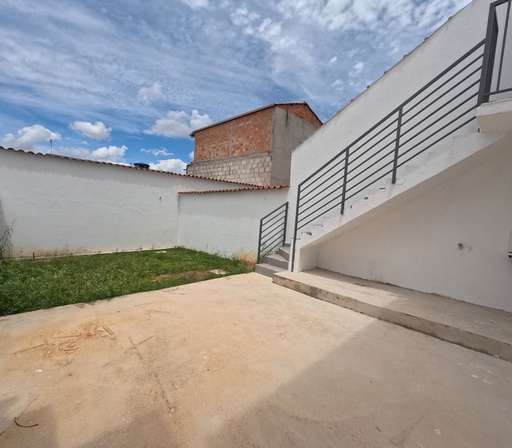 Casa de 4 quartos, 233m² no bairro Parque Xangri-Lá, em Contagem | Eu Corretor