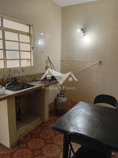 Casa de 2 quartos, no bairro Centro, em Limeira | Eu Corretor