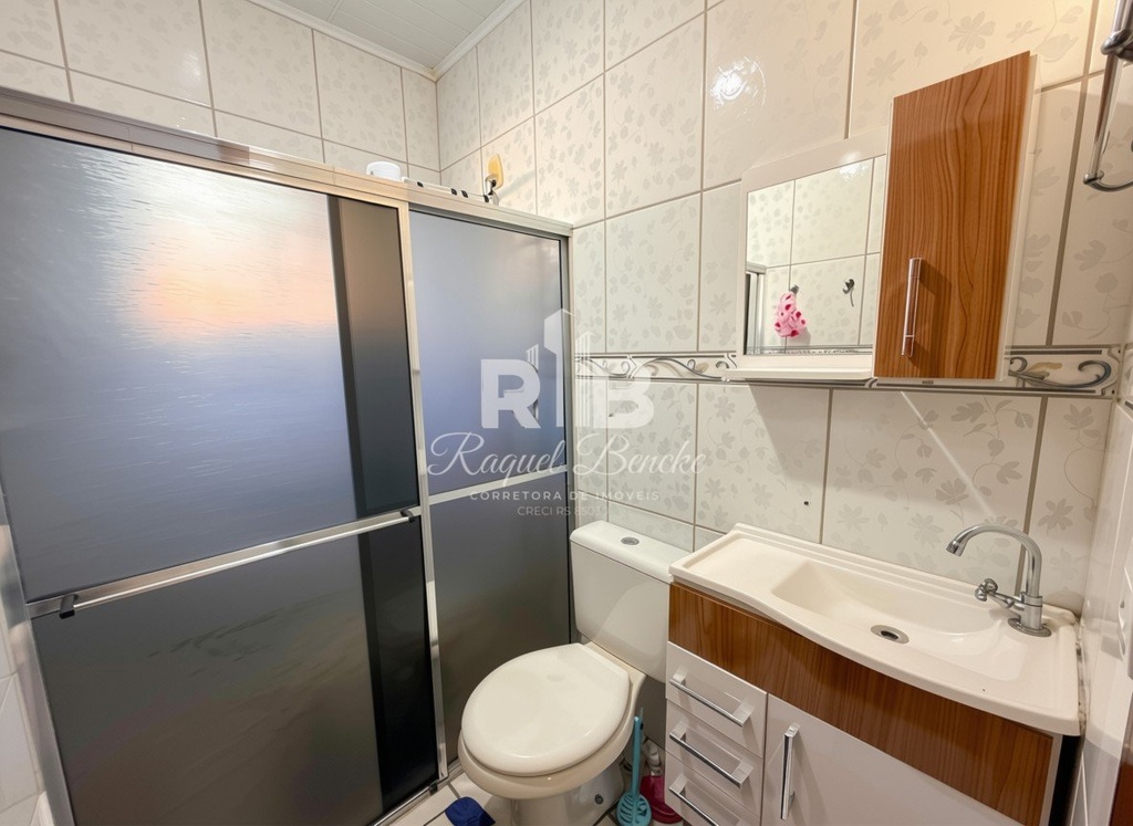 5ac044e1-6fe7-4bd1-be29-86a5439653f2.jpg