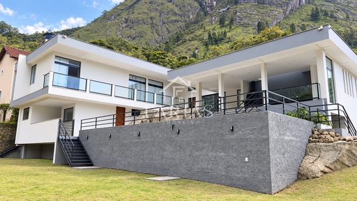 Casa de 4 quartos, no bairro Centro, em Petrópolis | Eu Corretor