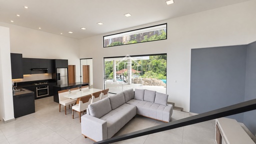 Casa de 4 quartos, no bairro Centro, em Petrópolis | Eu Corretor