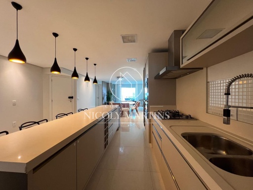 Apartamento de 5 quartos, 296m² no bairro Cabeçudas, em Itajaí | Eu Corretor