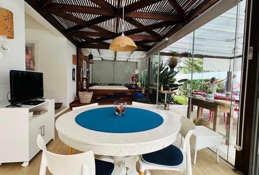Casa de 4 quartos, no bairro Jurerê Internacional, em Florianópolis | Eu Corretor