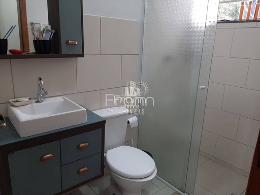 Geminado de 2 quartos, 66m² no bairro Centro, em Penha | Eu Corretor