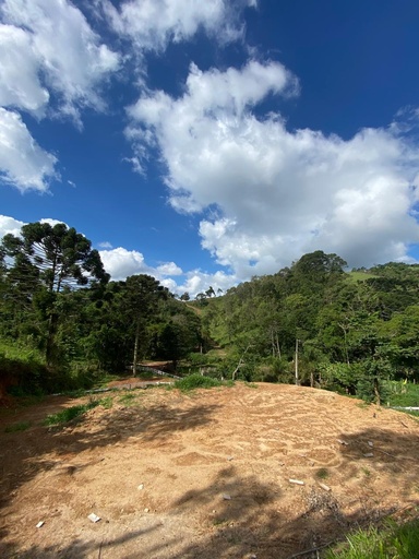 Lote/Terreno de 1000m² no bairro Pereiras, em Córrego do Bom Jesus | Eu Corretor