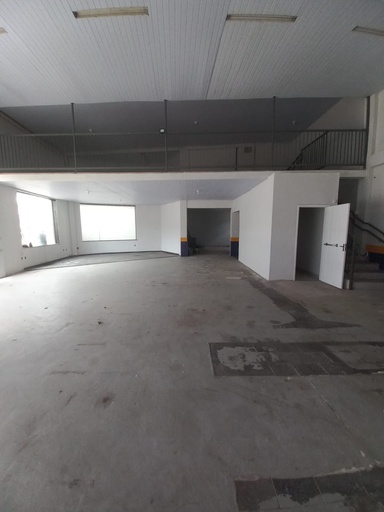 Galpão / Depósito / Armazém de 500m² no bairro Centro, em Macaé | Eu Corretor
