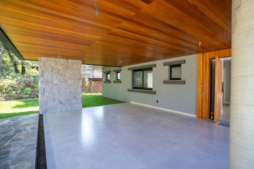 Casa de 3 quartos, 258m² no bairro Centro, em Canela | Eu Corretor