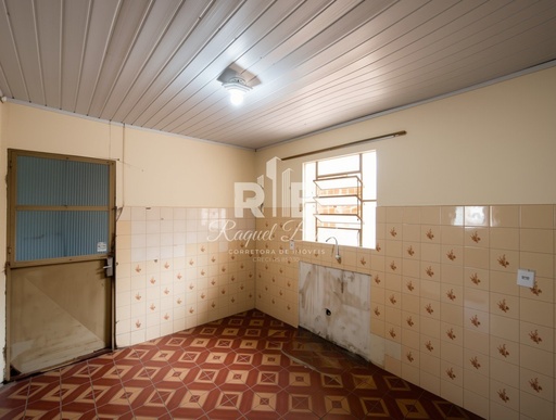 Casa de 2 quartos, 80m² no bairro Guajuviras, em Canoas | Eu Corretor