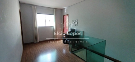 Casa de 160m² no bairro Rezende, em Conselheiro Lafaiete | Eu Corretor