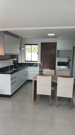 Sobrado de 2 quartos, 65m² no bairro Guarani, em Brusque | Eu Corretor
