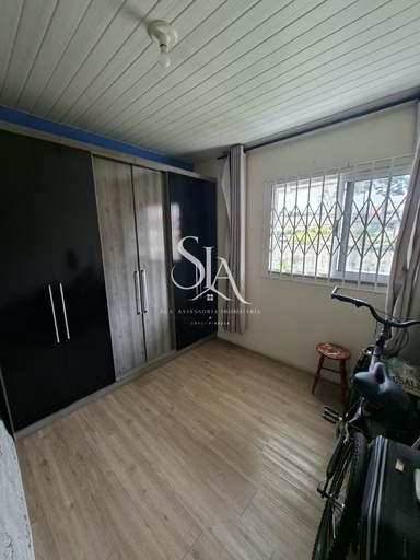 Sobrado de 4 quartos, no bairro Xaxim, em Curitiba | Eu Corretor