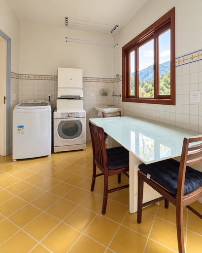 Casa de 4 quartos, 377m² no bairro Araras, em Petrópolis | Eu Corretor