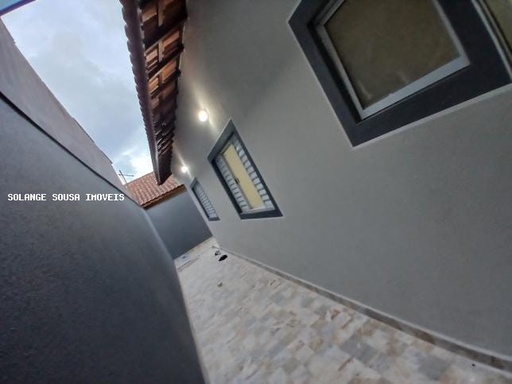 Casa de 2 quartos, no bairro Agenor de Campos, em Mongaguá | Eu Corretor