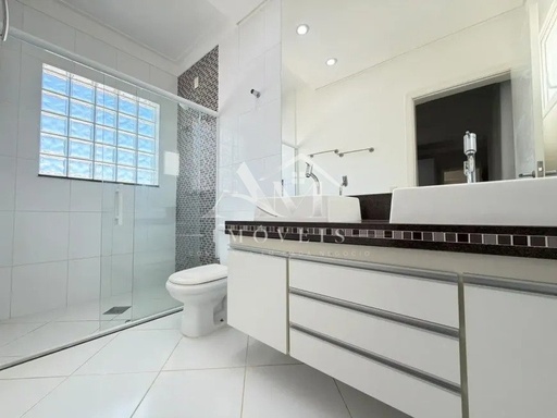 Casa de 4 quartos, 260m² no bairro Swiss Park, em Campinas | Eu Corretor