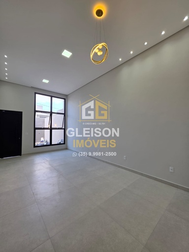 Casa de 3 quartos, 180m² no bairro Parque das Aroeiras , em Passos | Eu Corretor