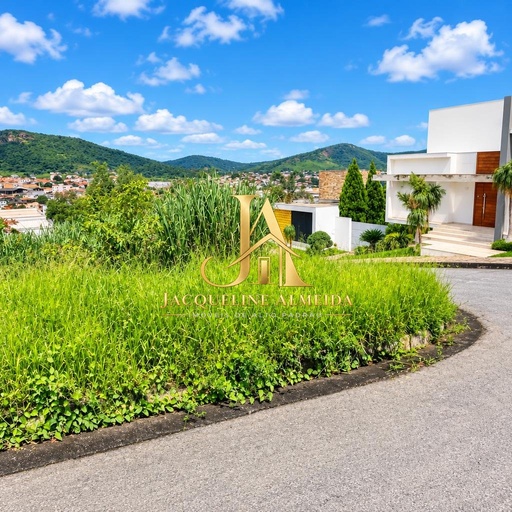 Lote/Terreno de 610m² no bairro São Luiz, em Pará de Minas | Eu Corretor