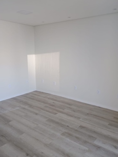 Sala Comercial de 33m² no bairro Centro, em Joinville | Eu Corretor