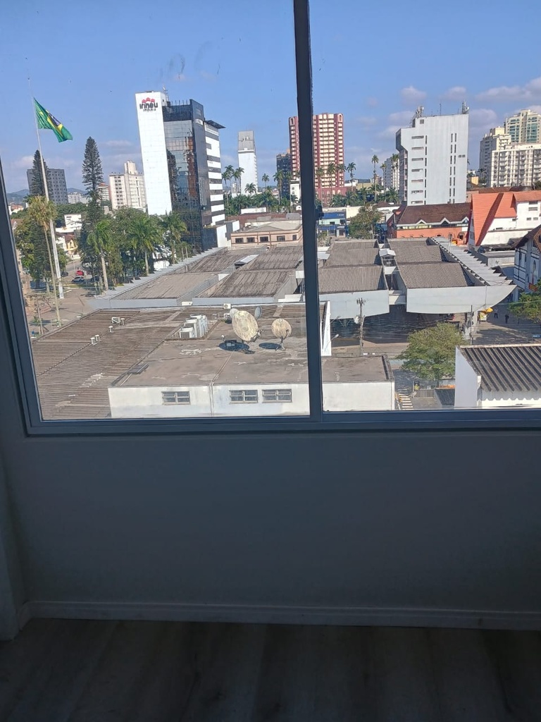 SALA COMERCIAL TRAUER .jpeg