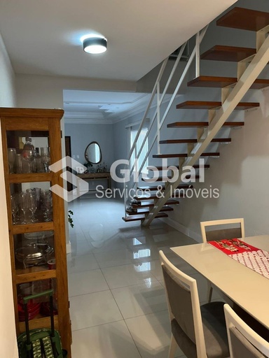 Casa de 4 quartos, no bairro Centro, em Campos dos Goytacazes | Eu Corretor