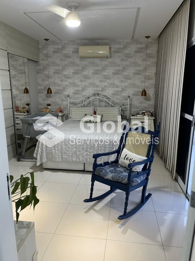 Casa de 4 quartos, no bairro Centro, em Campos dos Goytacazes | Eu Corretor