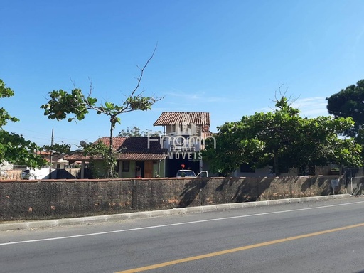 Casa de 5 quartos, 156m² no bairro Centro, em Penha | Eu Corretor