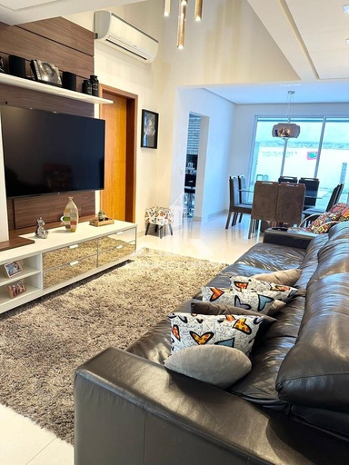 Sobrado de 4 quartos, 167m² no bairro Wanel Ville, em Sorocaba | Eu Corretor