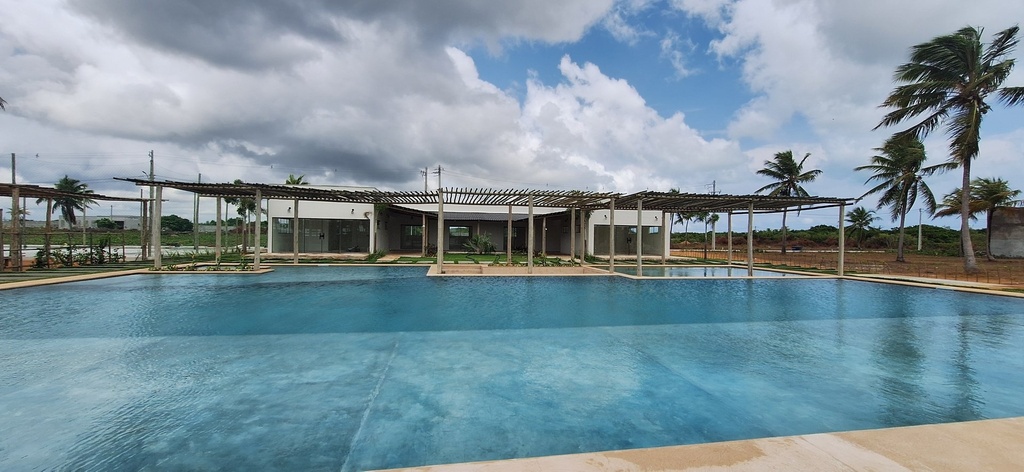 Piscina 2.jpg