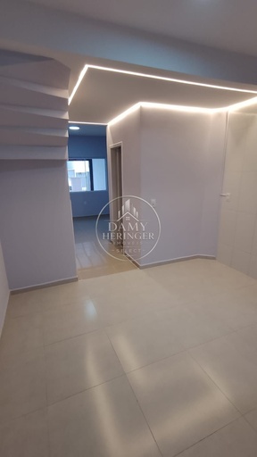 Geminado de 2 quartos, no bairro Vila Nova, em Joinville | Eu Corretor