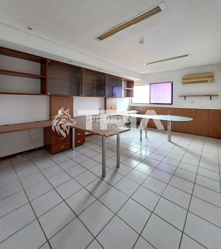 Comercial de 27m² no bairro Madalena, em Recife | Eu Corretor