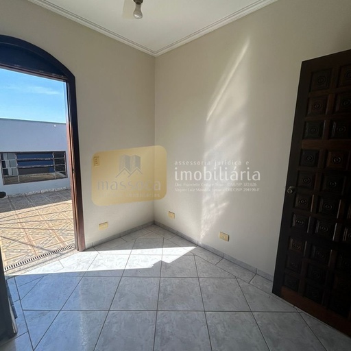 Sobrado de 5 quartos, no bairro Vila Paulina, em Pompéia | Eu Corretor
