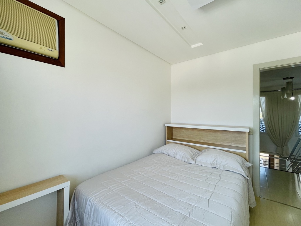 20 quarto 1.jpg