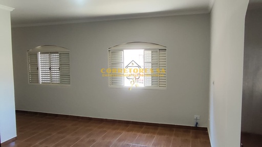 Casa de 3 quartos, no bairro Centro , em Cambuí | Eu Corretor