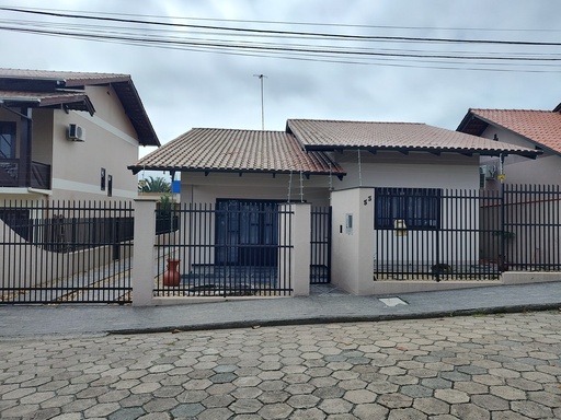 Casa de 3 quartos, 150m² no bairro Velha Central, em Blumenau | Eu Corretor