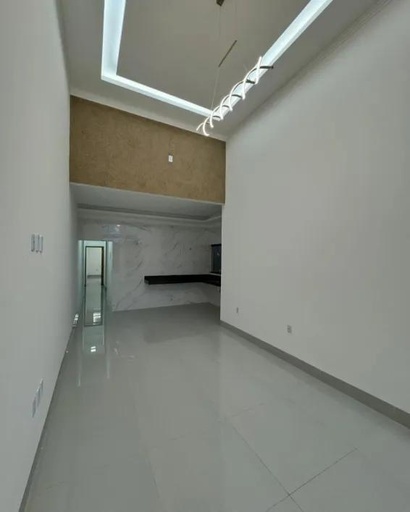 Casa de 3 quartos, no bairro Setor Garavelo, em Goiânia | Eu Corretor