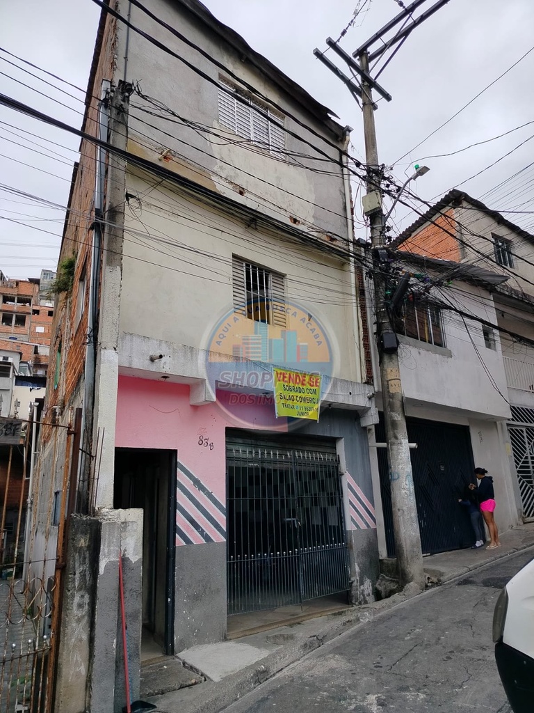 oakley fachada 2.jpg