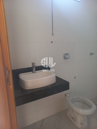 Casa de 2 quartos, no bairro Jardim Ipanema, em Uberlândia | Eu Corretor