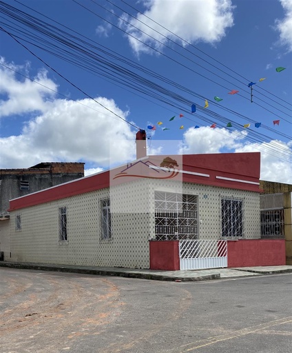 Casa de 4 quartos, no bairro CENTRO, em Mata de São João | Eu Corretor