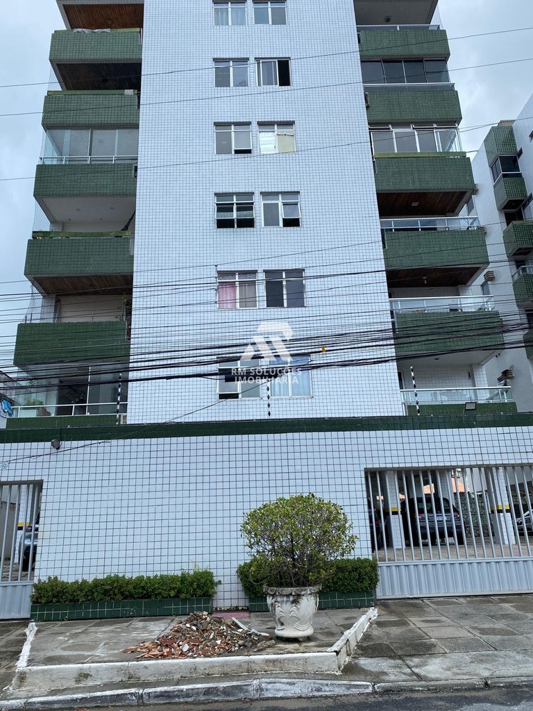 Frente fachada.jpeg