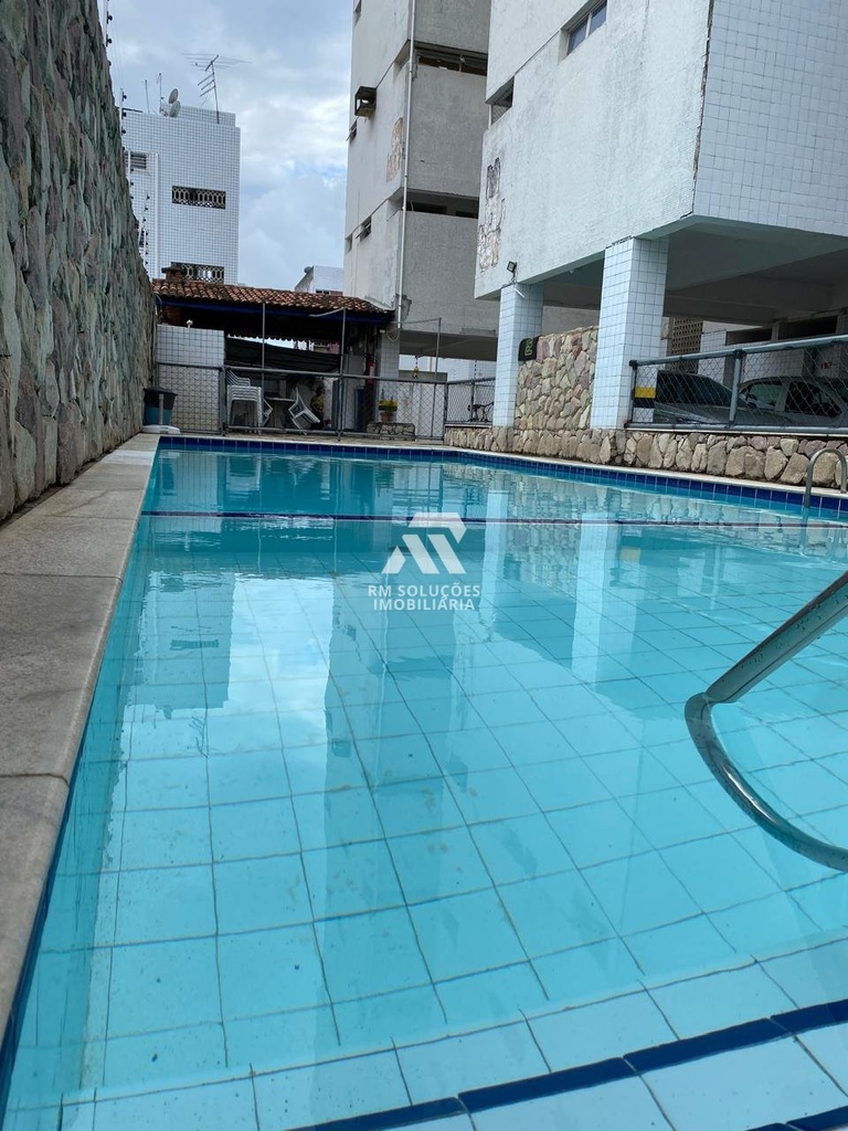 Piscina 2.jpeg
