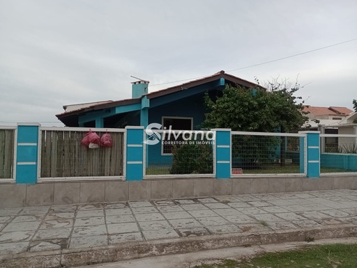 Casa de 3 quartos, no bairro Salinas, em Cidreira | Eu Corretor