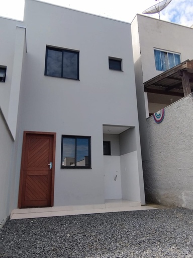Casa de 2 quartos, no bairro Tomaz Coelho, em Brusque | Eu Corretor